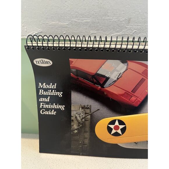 TESTORS Model Building And Finishing Guide By Gordon McComb 1989 RARE Fast Ship - Picture 2 of 8